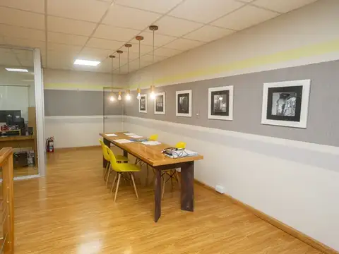 IMPORTANTE PROPIEDAD PARA EMPRESA EN VENTA 