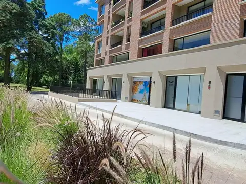 Departamento en Venta en Los Nogales, USD 64.000