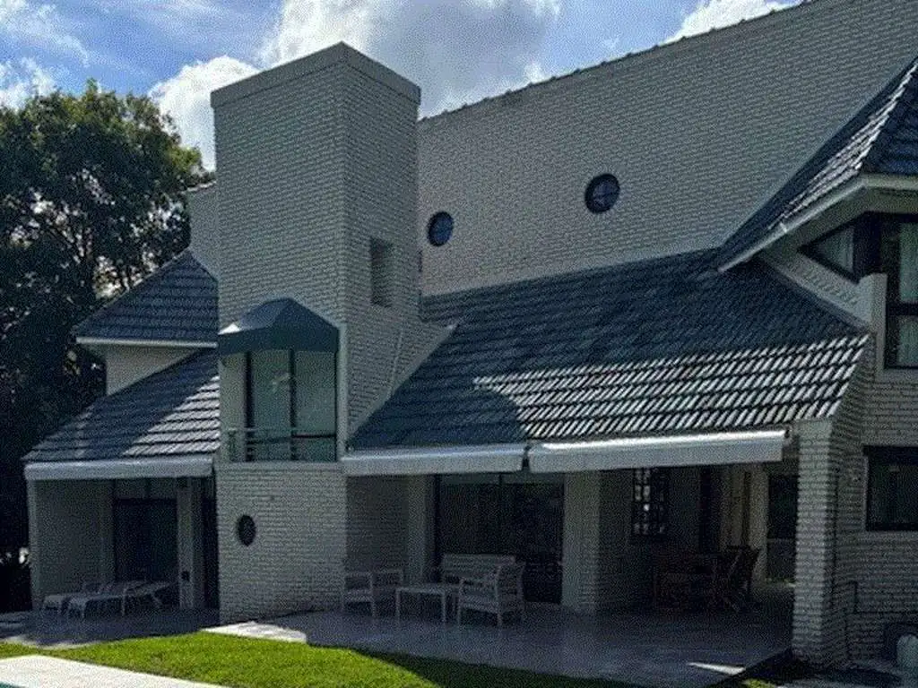 Casa en Alquiler en Club El Carmen
