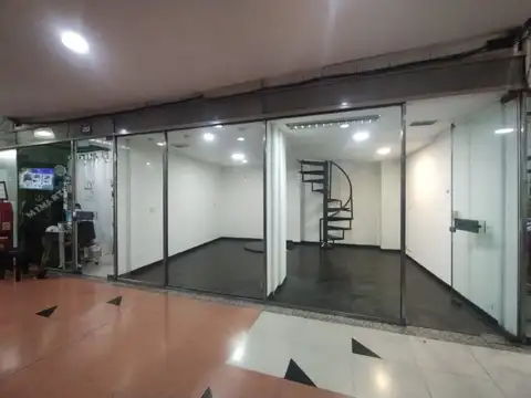 Alquiler de Local de 3 plantas en Galería - Retiro - Bajó de precio