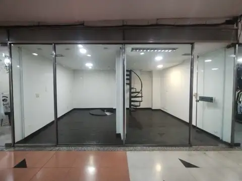 Local de 3 plantas - Retiro - Alquiler