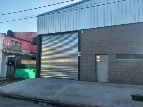 Galpon en Alquiler en Ituzaingo Norte, $ 2.690.000