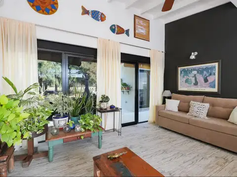 VENTA CASA 4 AMBIERTES BARRIO CARDALES VILLAGE