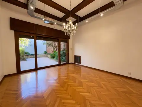Casa en Alquiler 58 años