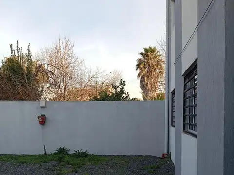 El Carpintero e/ Claudio María Joly y Aristóbulo del Valle