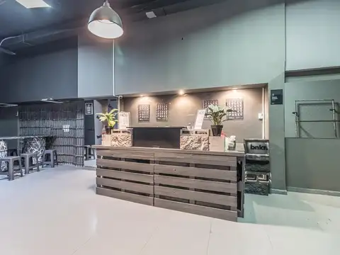 Venta de local en  el centro - CON RENTA