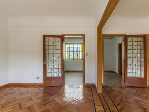 Depto Tipo Casa en Venta con 1 cocheras