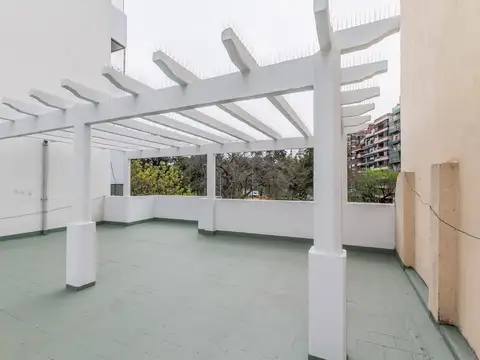 Venta Ph 5 ambientes con terraza y cochera reciclado a nuevo en Parque Chacabuco