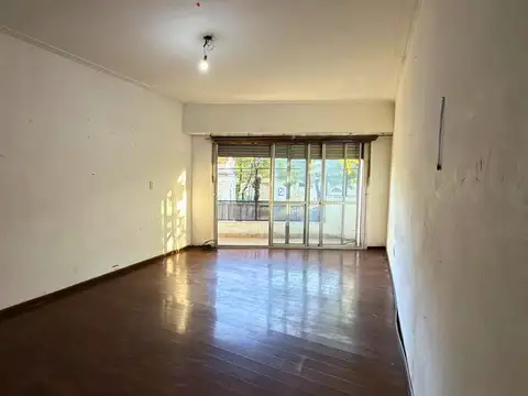 Venta PH c/ Local y Vivienda - Lacarra 100 - Vélez Sarsfield - Sin Expensas - Uso Mixto