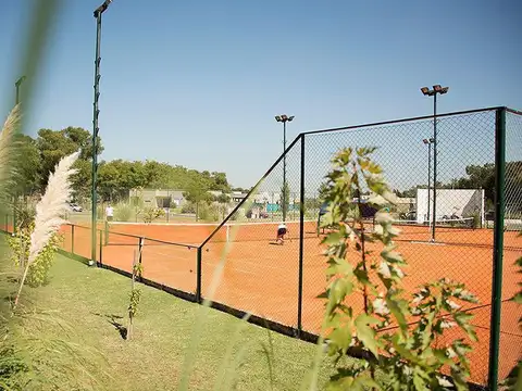 Terreno en Venta de 649,0 m2