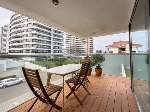 Venta apartamento 2 dorm Punta del Este