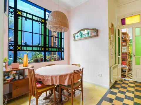 VENTA PH DE ÉPOCA 5AMB CON GRAN TERRAZA V.URQ 250M