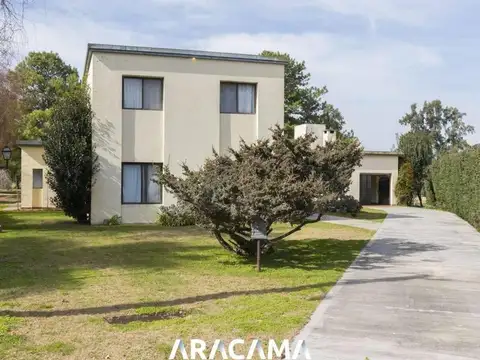 Casa en Venta en La Martona
