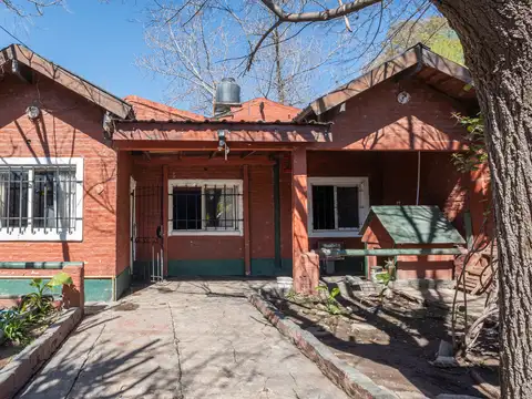 VENTA CASA 3 AMBIENTES MAS DEPARTAMENTO 2 AMBIENTES EN TORTUGUITAS FINANCIACIÓN