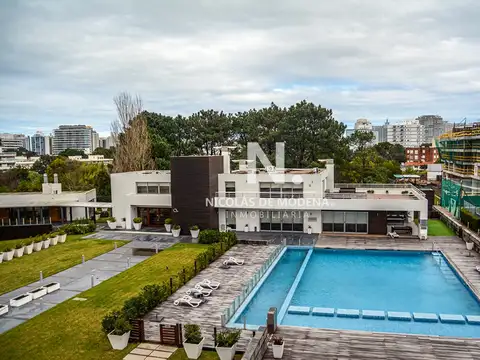 Departamento de 3 dormitorios en venta en Ocean Drive.