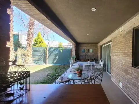 Casa en Venta en Villa Nueva de Guaymallen, USD 270.000