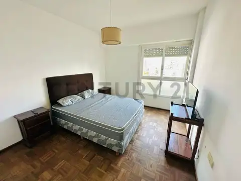 9 entre diagonal 74 y 47 , Piso 8