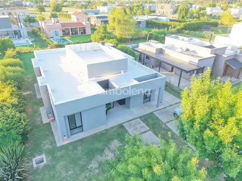 Casa  en Venta en El Trébol, Haras Santa Maria, Escobar