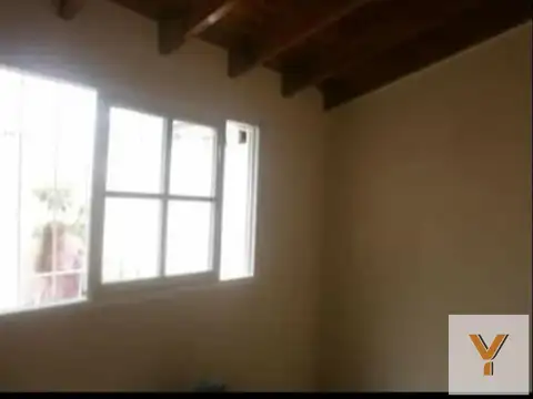 Depto Tipo Casa 2 ambientes con 1 baño