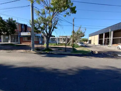 AV. CENTENARIO Y ESTANCIA GRANDE 100