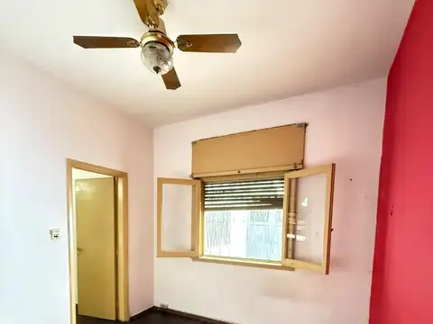 Depto Tipo Casa en Venta 50 años