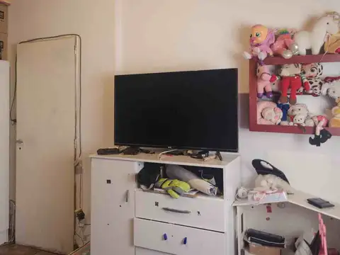 Depto Tipo Casa 5 ambientes con 2 baños