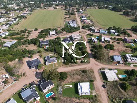 Terreno en Venta 40  mts Fondo