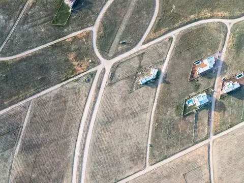 Avenida Leandro Niceforo 100