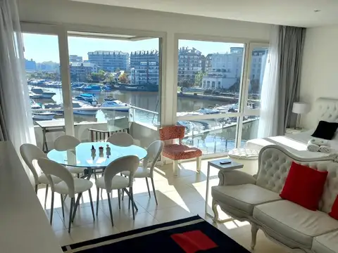 LOFTS DE 120 METROS A LA BAHIA MAS BALCON