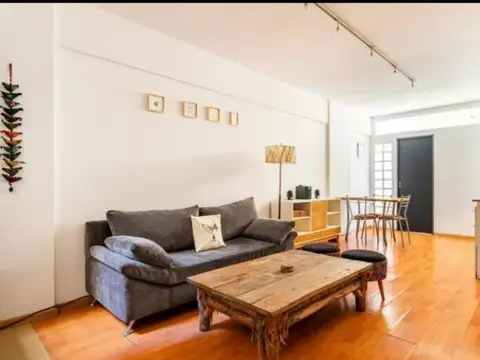 Departamento en Alquiler en Villa Crespo, $ 800.000