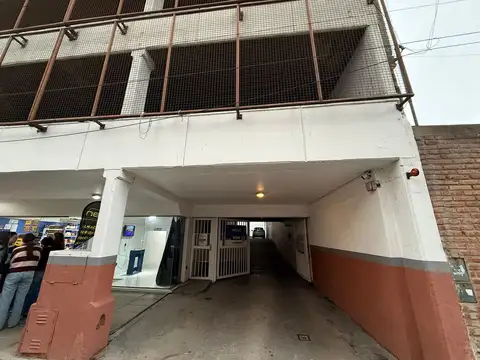 Cochera 1ra junta y san jerónimo centro santa fe