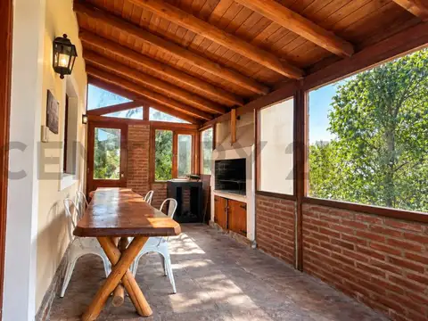 Venta de casa 3 ambientes con pileta y quincho, Sierra de los Padres, Mar del Pl