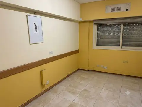 Oficina Monoambiente con 7 baños