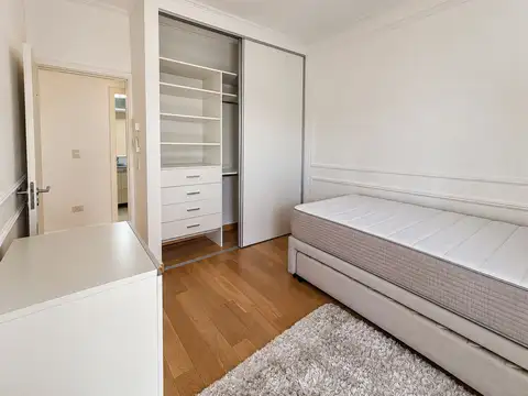 Departamento en Alquiler con 2 cocheras