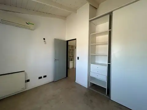 Departamento en Venta en Santos Lugares, USD 41.000