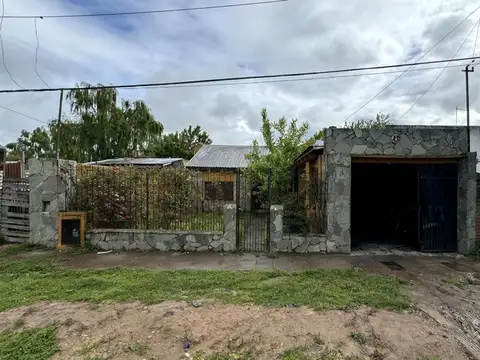 CASA EN VENTA LA PLATA