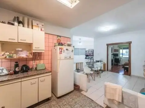 Depto Tipo Casa en Venta en Parque Chacabuco, USD 95.000