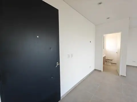 Casa en Venta en Pilar del Este - Santa Lucia, USD 198.000