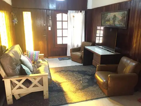 Casa en Venta en Billinghurst, USD 160.000