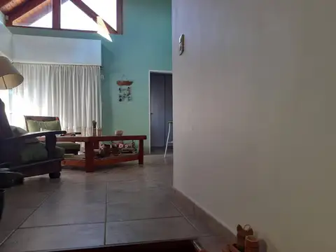 Casa en Venta en Jose Marmol, USD 175.000