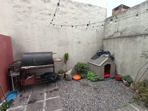 Depto Tipo Casa en Venta con 1 cocheras