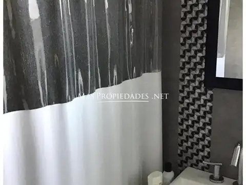 Casa en Venta en Las Golondrinas - 3 dormitorios