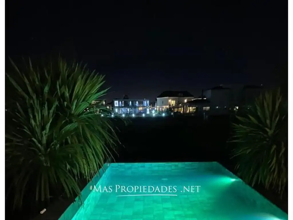 Casa en Las Golondrinas