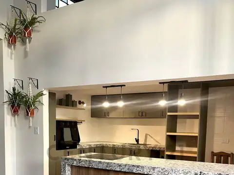 Departamento 6 ambientes con 2 baños