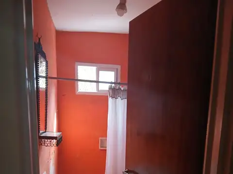 Casa en venta en Barrio Independencia  - Km.29