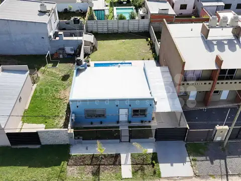 CASA EN VENTA 2 DORMITORIOS CON PILETA EN CHASCOMUS LAGUNA BARRIO