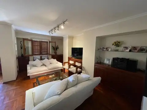 DPTO PISO COMPLETO- Bº GRAL PAZ FRENTE A COSTANERA