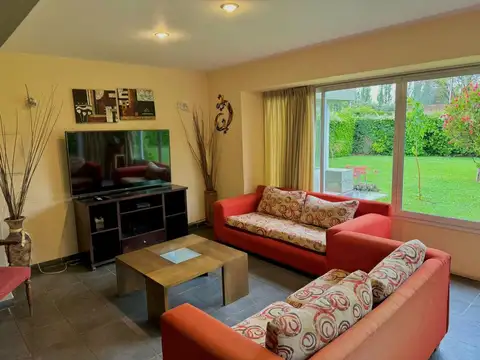 Casa en Venta en Lujan de Cuyo, USD 300.000