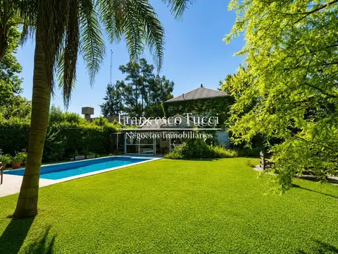 Casa en venta o alquiler 5 ambientes con pileta en Paso Del Rey