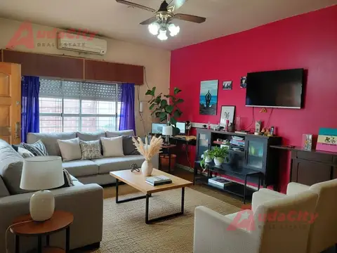 Depto Tipo Casa en Venta de 3 ambientes